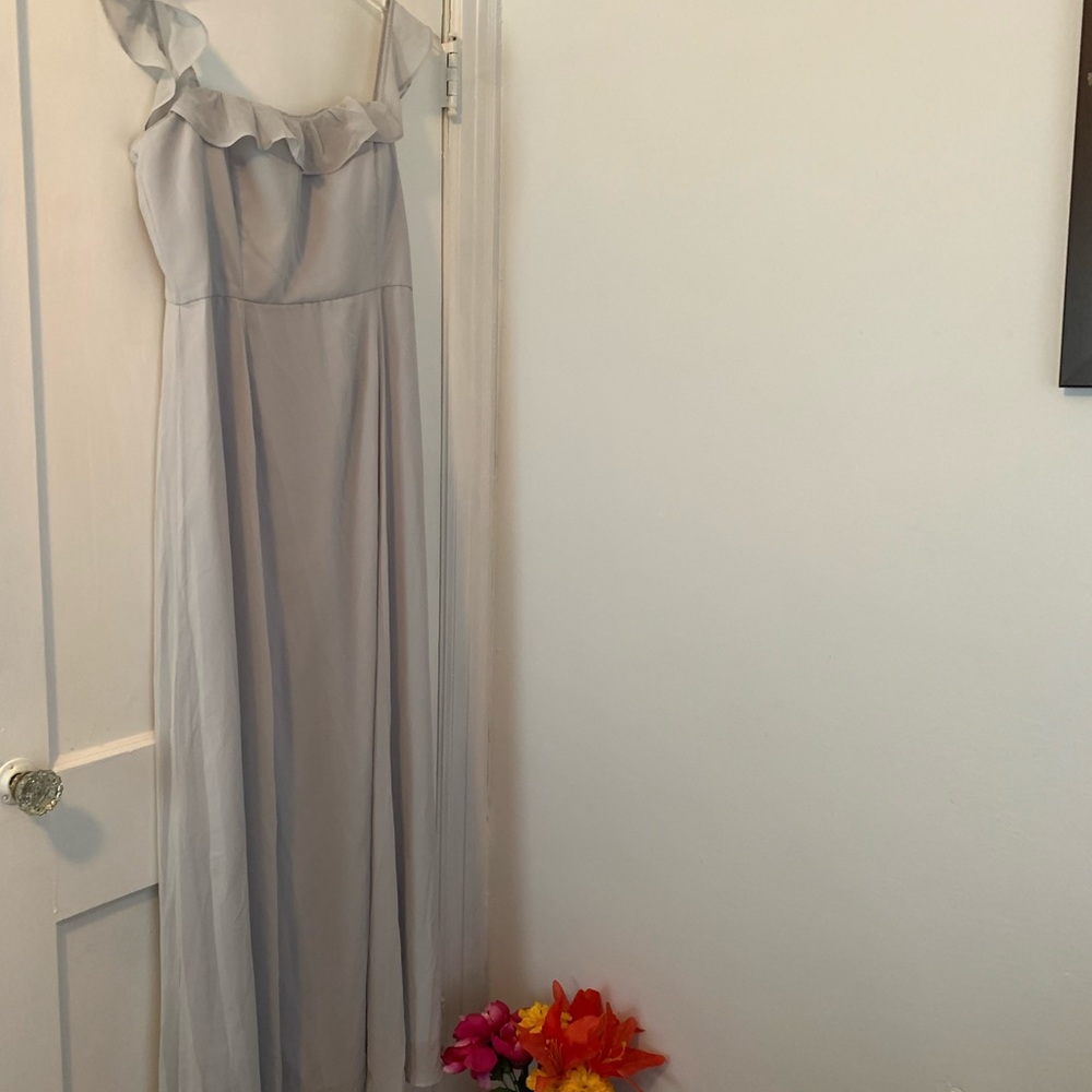 Anthropology BHLDN soft grey elegant  Chiffon dress NWT S 16